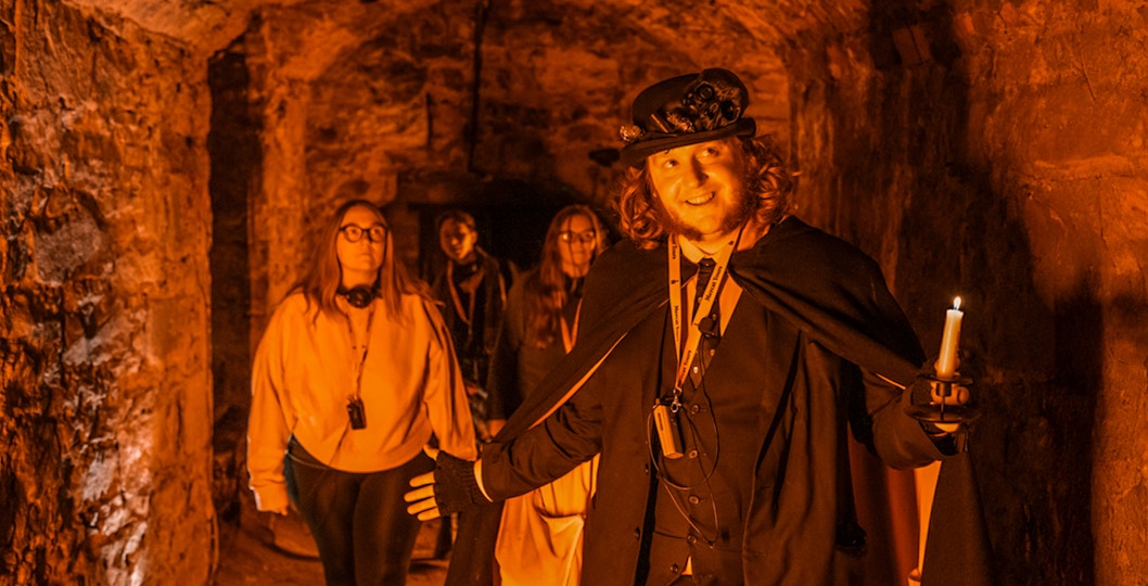 Book Edinburgh Ghost Tours & Tickets