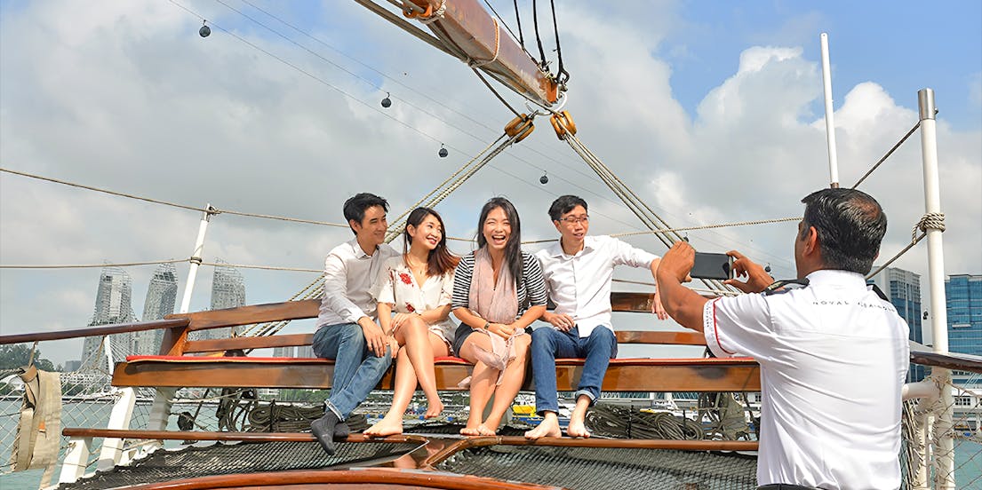 Royal Albatross Sail