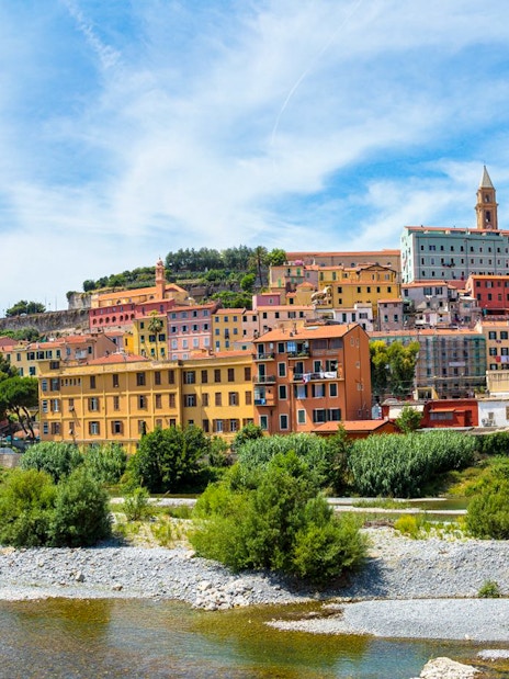 Colorful hillside buildings in the Italian Riviera, part of the Monte Carlo full-day tour.