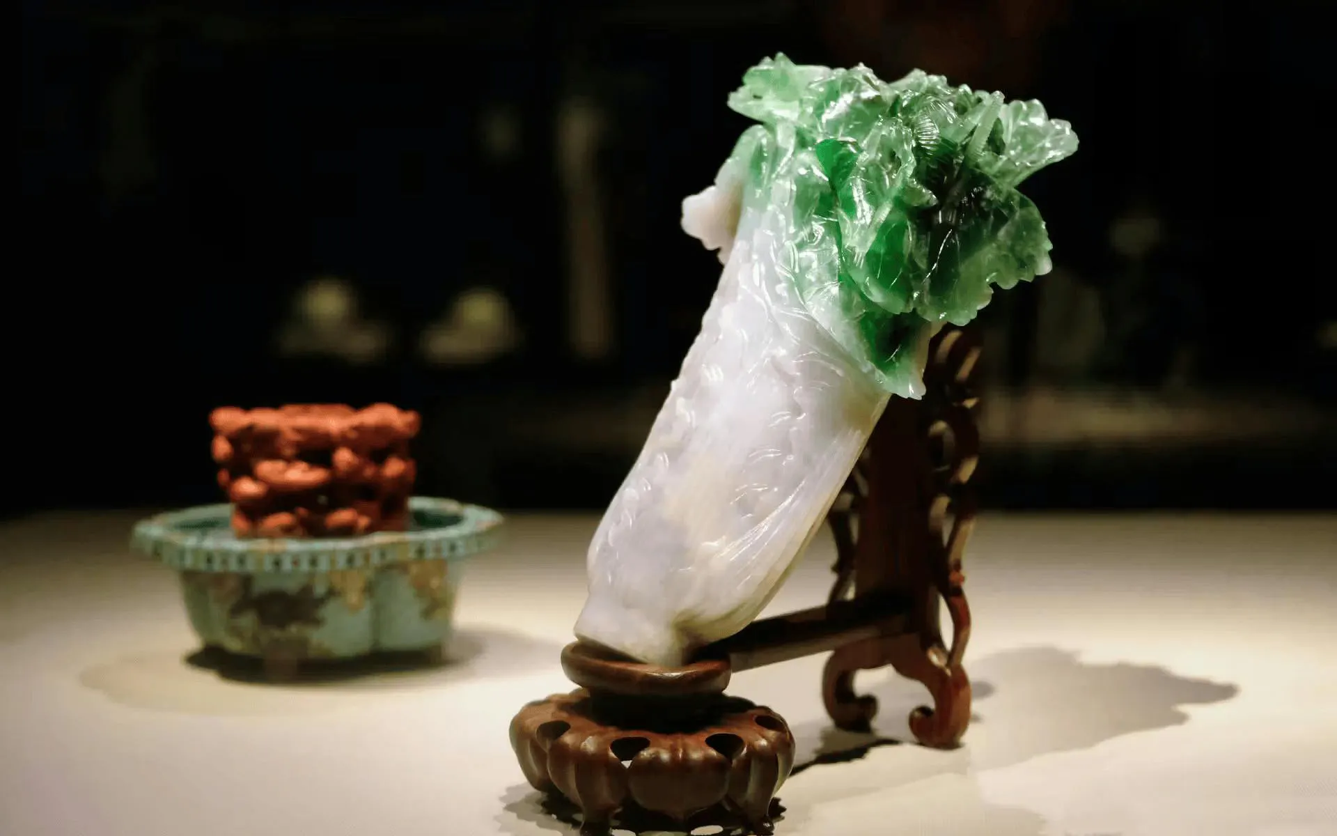 Jadeite cabbage sculpture at National Palace Museum, Taipei.