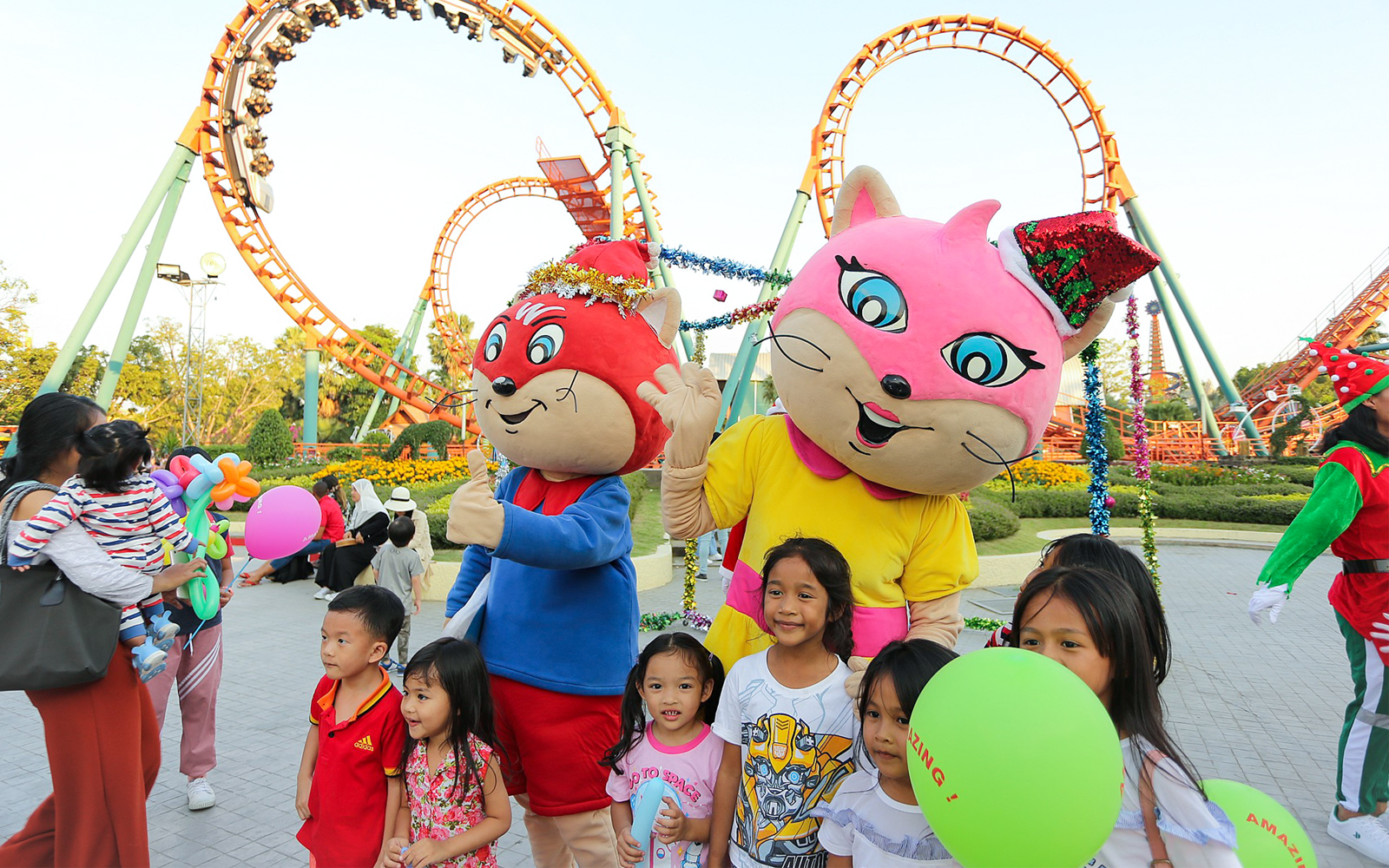 Visitors at Water World, Siam Amazing Park, Bangkok.