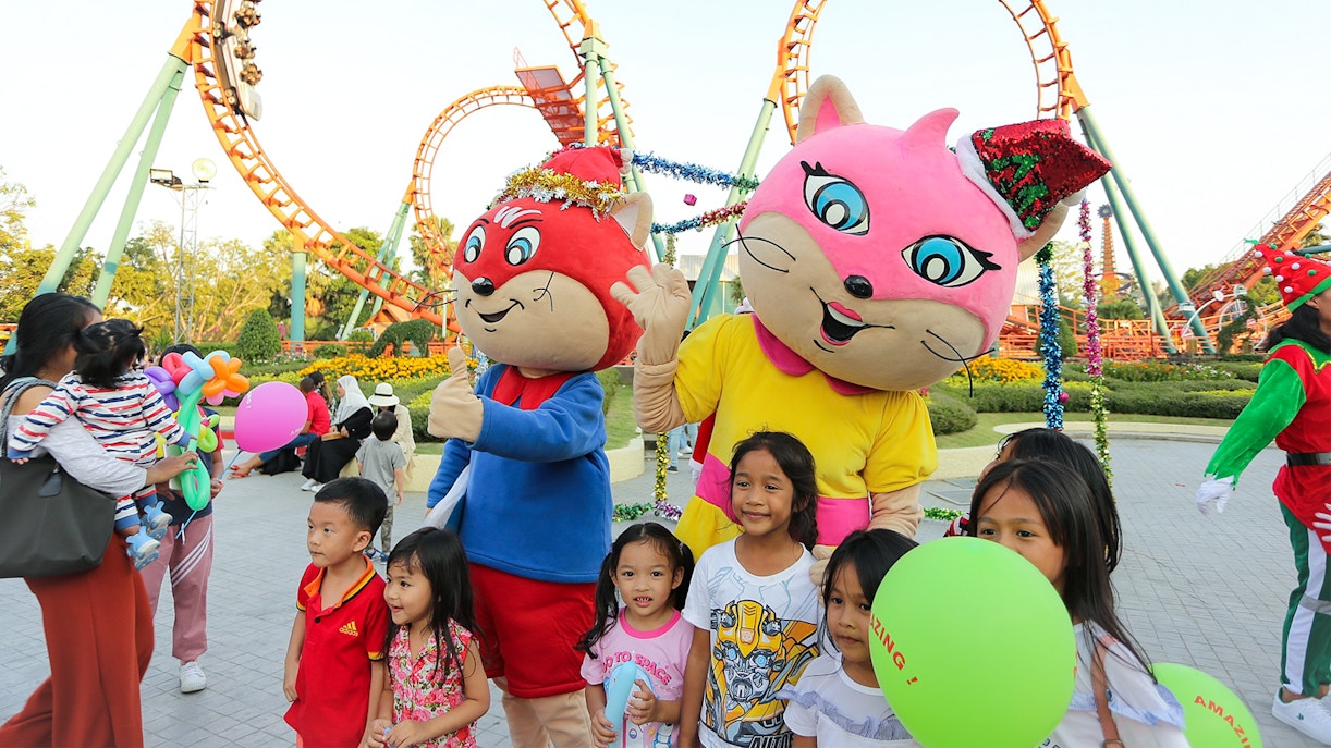Visitors at Water World, Siam Amazing Park, Bangkok.