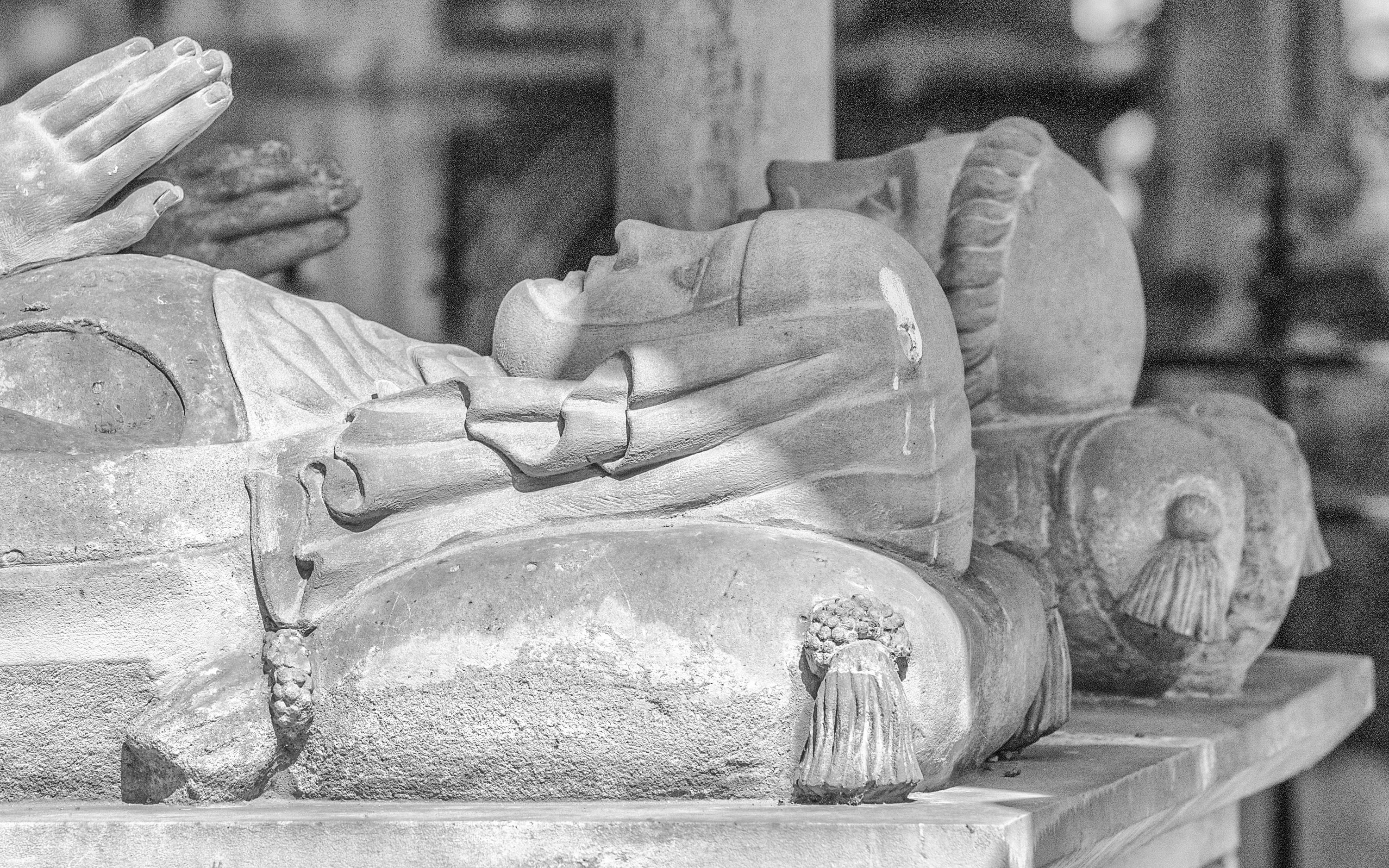 Abelard and Heloise tomb sculpture in Pere Lachaise Cemetery, Paris.