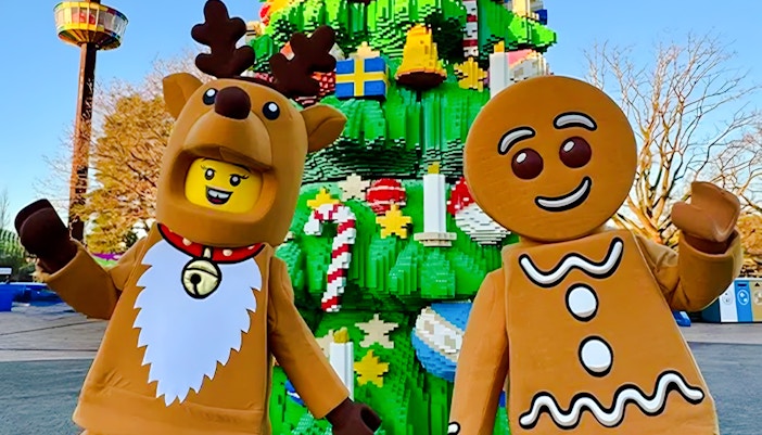 Gingerbread Man and reindeer costume at LEGO Christmas tree, LEGOLAND® Billund.