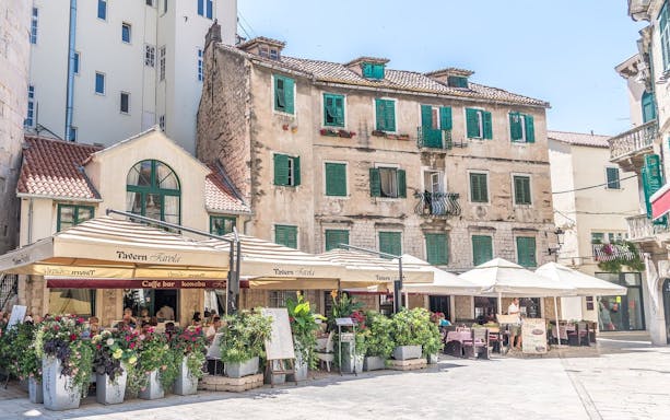 diocletian palace secrets: split history walk-5