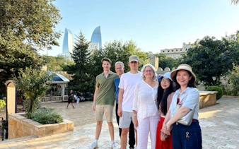 baku city walking tour-6