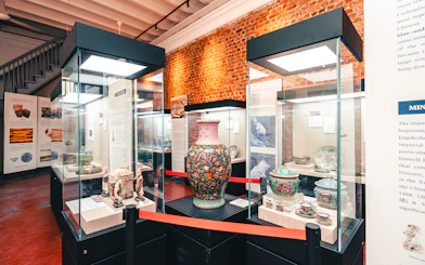 Exhibit of Chinese ceramics at Straits and Oriental Museum Penang.