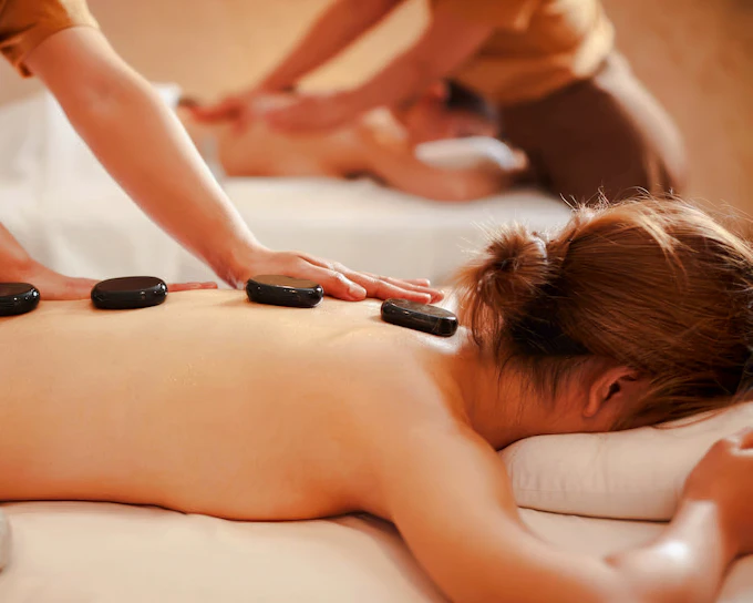 Oil Massage - Diora Spa Bangkok