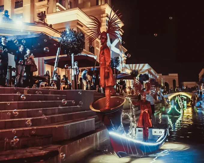 From Alanya: The Land of Legends Night Show and Boat Parade with Round-Trip Hotel Transfers