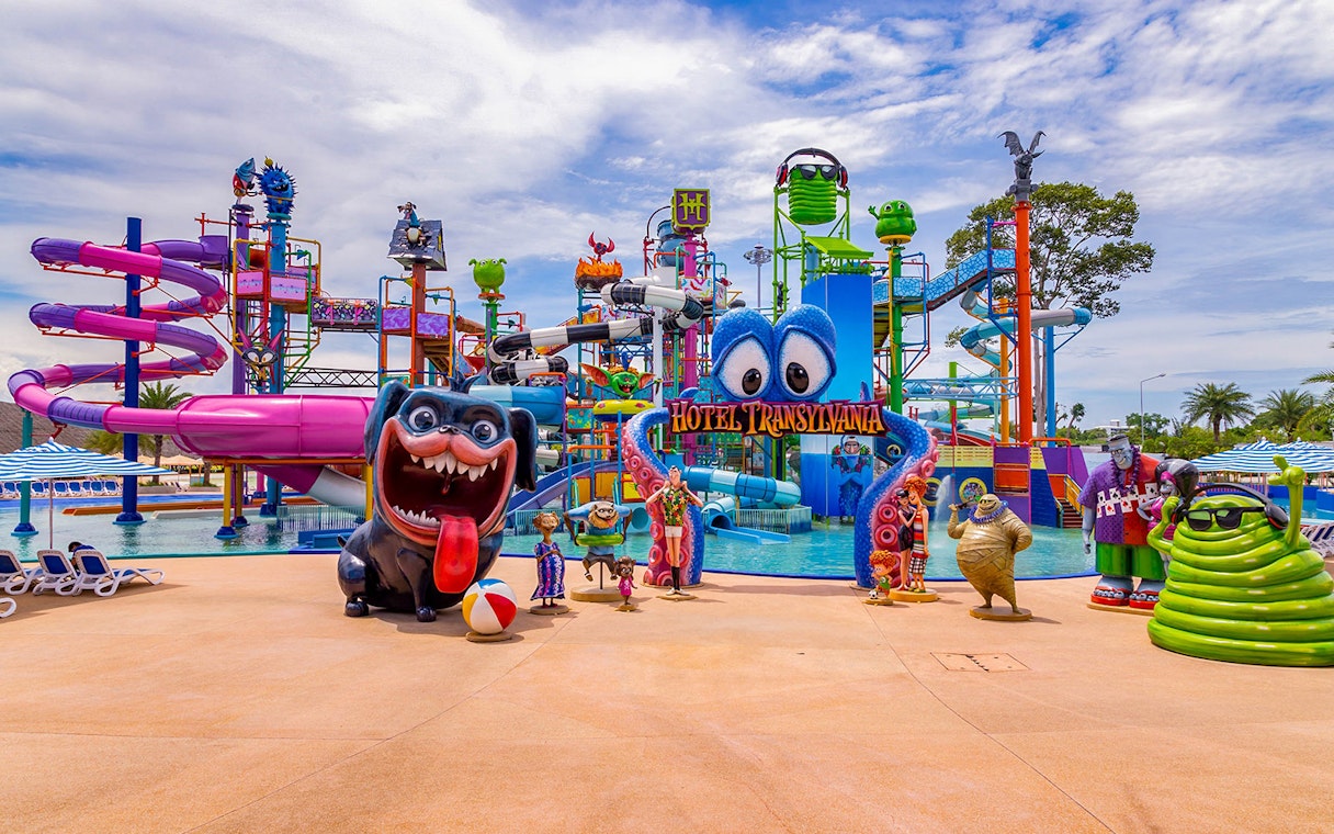 Columbia Pictures Aquaverse Pattaya water park with Hotel Transylvania theme and colorful slides.