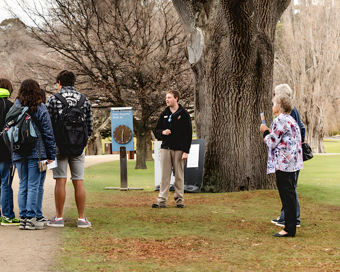 From Hobart: Port Arthur & Tasman Park Guided Tour with Harbor Cruise
