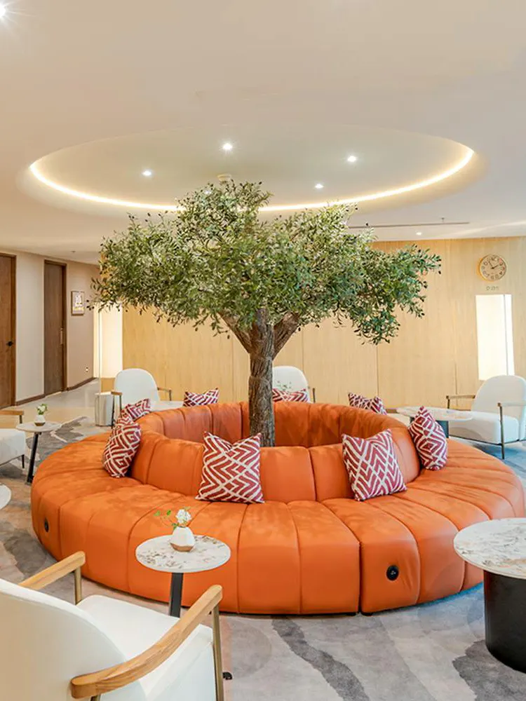 Coral lounge