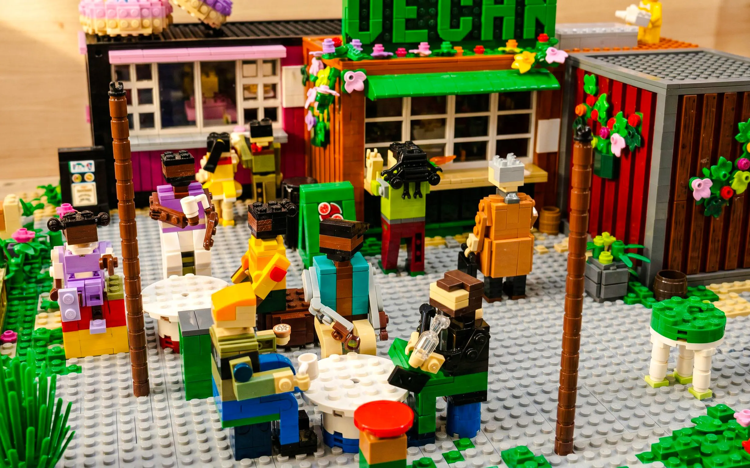 LEGO figures at a café scene in LEGOLAND Miniland.