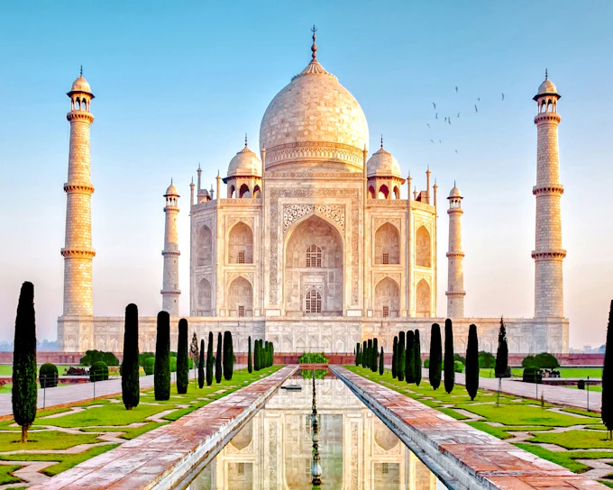 From Delhi: Private Taj Mahal and Agra Fort Guided Tour by Car