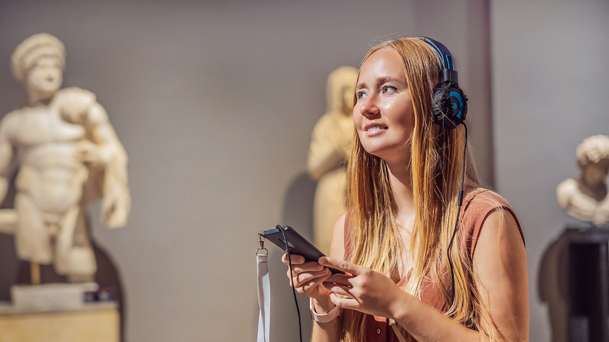 Visit Acropolis Museum