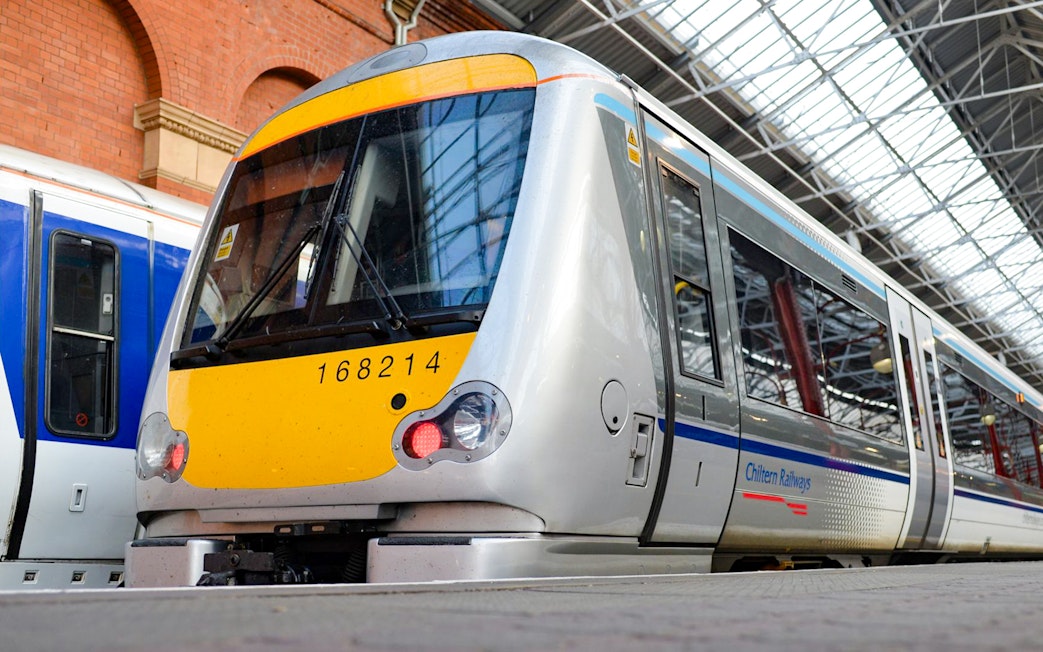 Train at station platform, Chiltern Railways service to Warwick Castle.