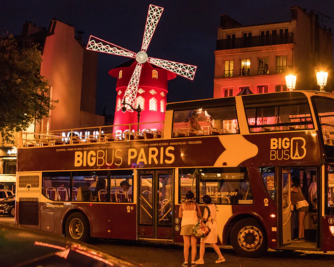 Big Bus: Paris Panoramic Night Bus Tour