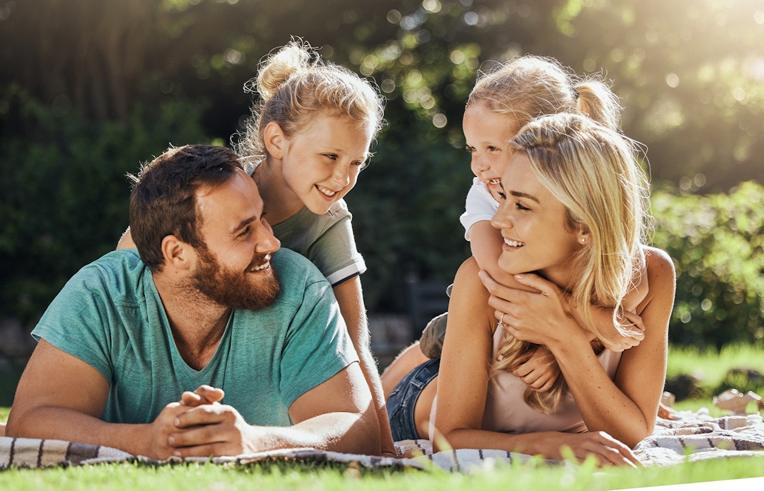 Enjoy a Picnic in rodin museum garden