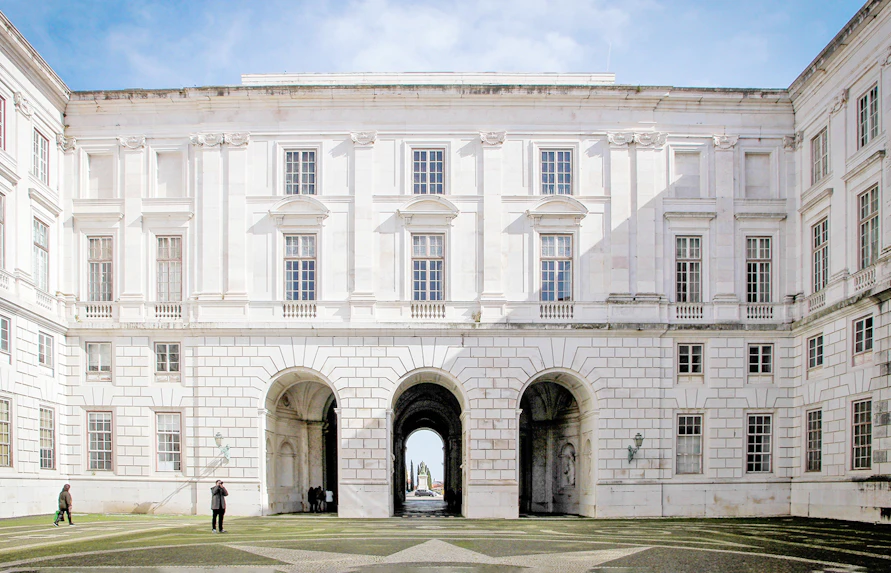 Ajuda National Palace overview