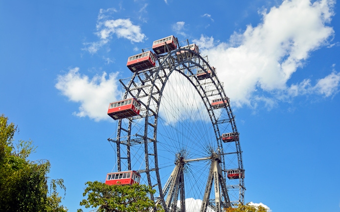 Vienna Giant Ferris Wheel against blue sky, part of Combo BBT tour.