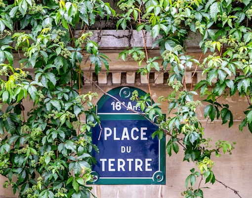 Place du Tertre a Montmartre