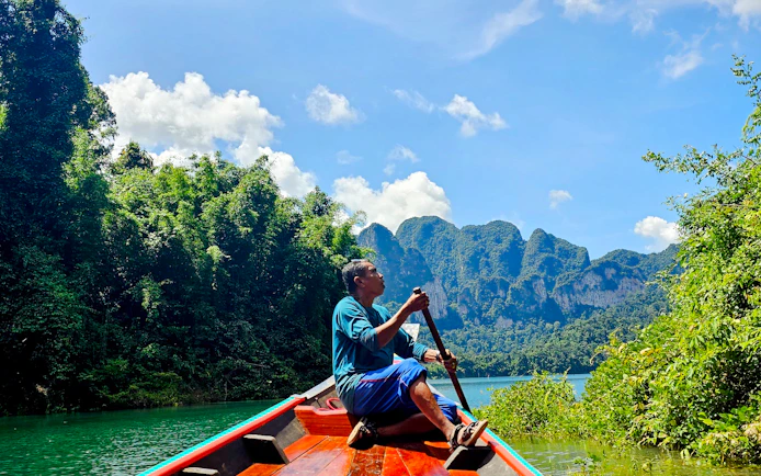 From Phuket/Krabi/Khao Lak: Private Khao Sok Day Trip with Cheow Lan Lake Longtail Boat Tour