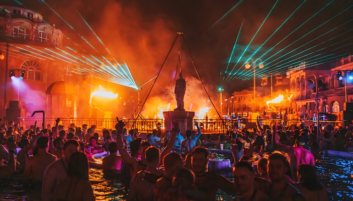 Visual Spectacle at Sparty in Budapest
