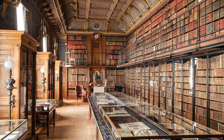 Unveiling Chateau de Chantilly's Inner Beauty: Immersive Exploration of ...