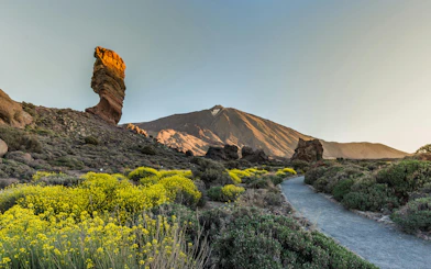 Roques de Garcia rock formation with Pico del Teide in background, Teide National Park, Tenerife.