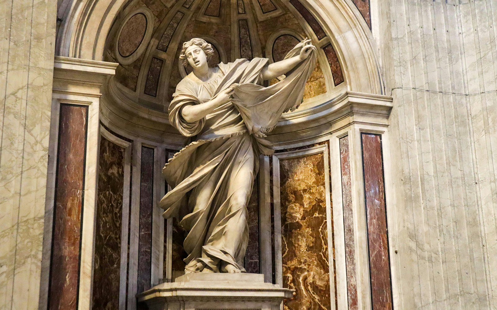 The statue of Veronica at St Peter's Basilica