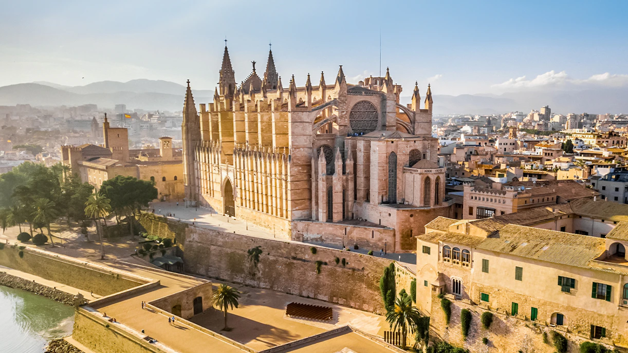 Palma Cathedral Tickets Guided Tour Skip The Lines palma-cathedral-tickets-guided-tour-skip-the-lines