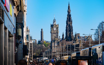 rundgang durch die altstadt von edinburgh und entlang der royal mile-3