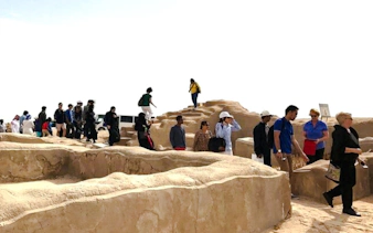 doha'dan: al zubarah kalesi, mor ada ve al thakhira mangrov ormanları özel turu-3