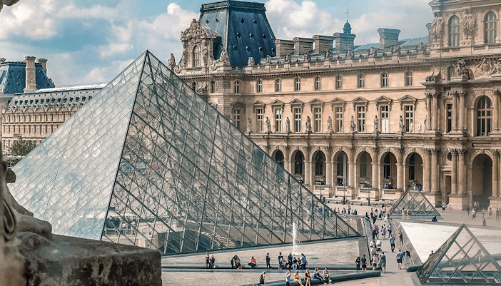 Louvre Museum