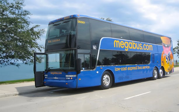 Double-decker bus for Niagara Falls tour from Toronto.