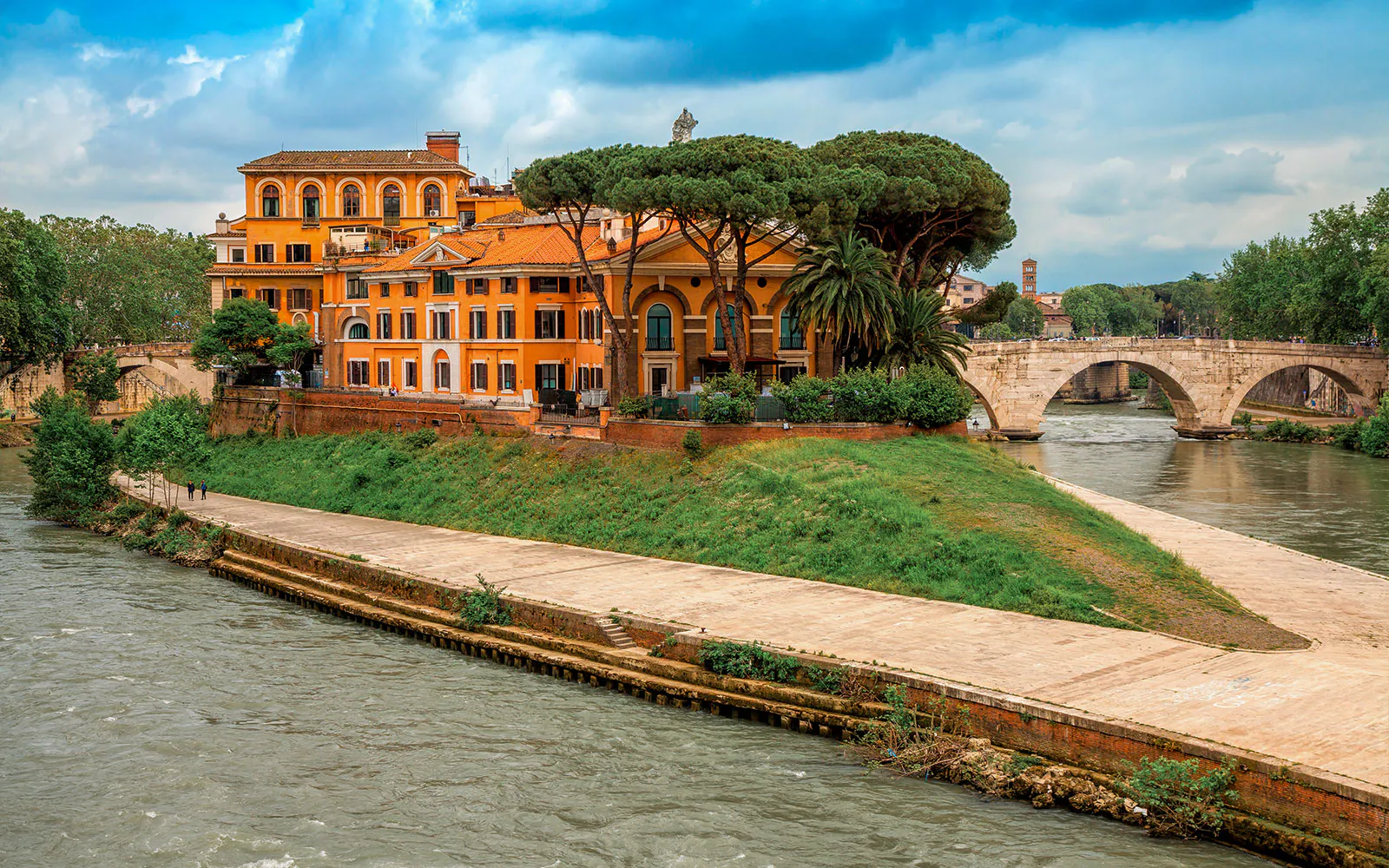 Point A - Isola Tiberina
