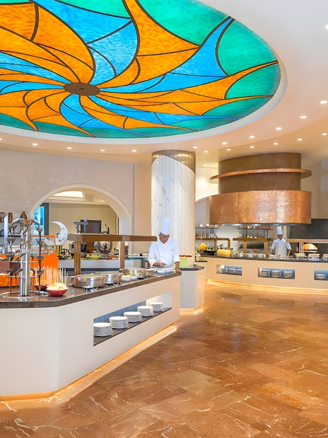 Buffet area with chefs at Kaleidoscope, Atlantis Dubai.