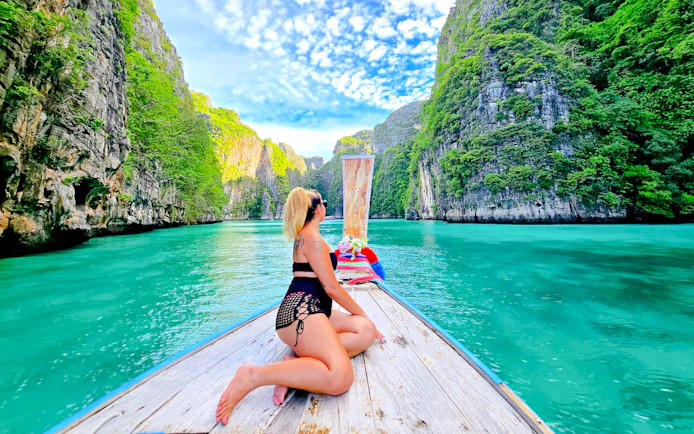 Krabi to Phuket Transfer via Phi Phi with Private Longtail Boat Tour and Maya Bay