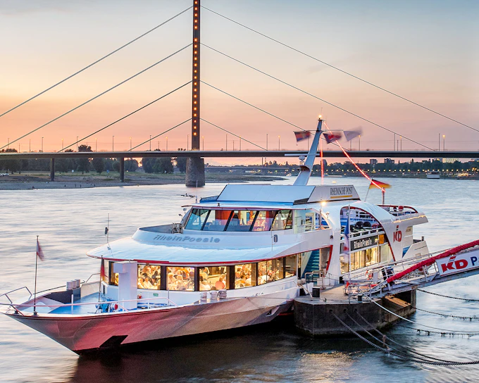 Dusseldorf Rhine River Evening Panorama Cruise with Live DJ