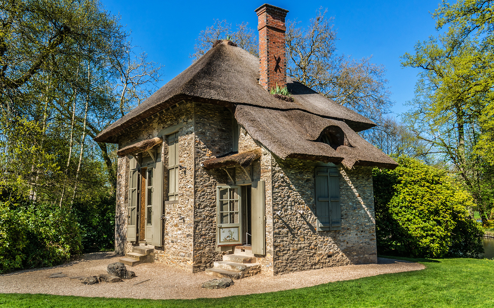 English Garden and Sea Shell Cottage in the Castle of Rambouillet