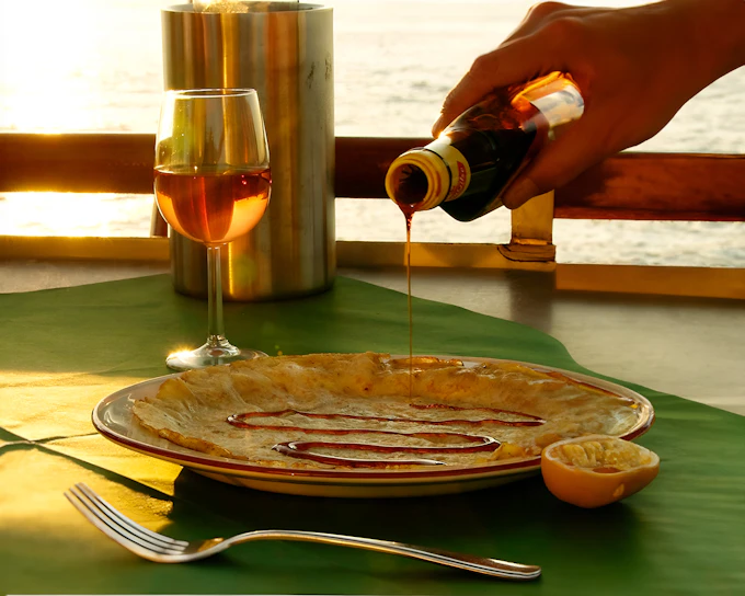 Amsterdam: 75-Min Pancake Cruise on IJ River