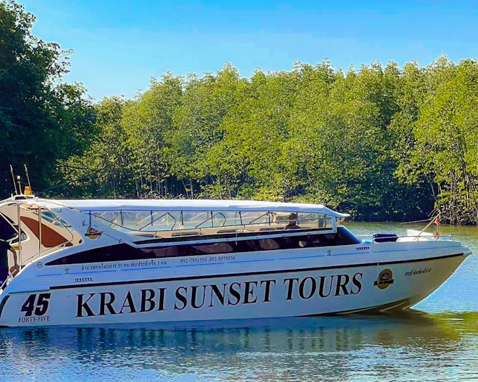From Krabi: Phi Phi Island & 4 Islands Sunset Day Tour by Speedboat with Lunch & Transfers