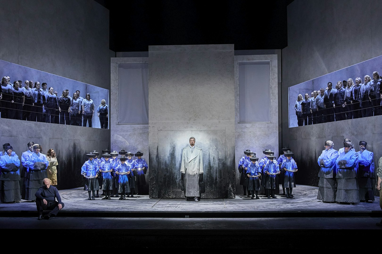Stage performance of Turandot in Sydney with cast in elaborate costumes.