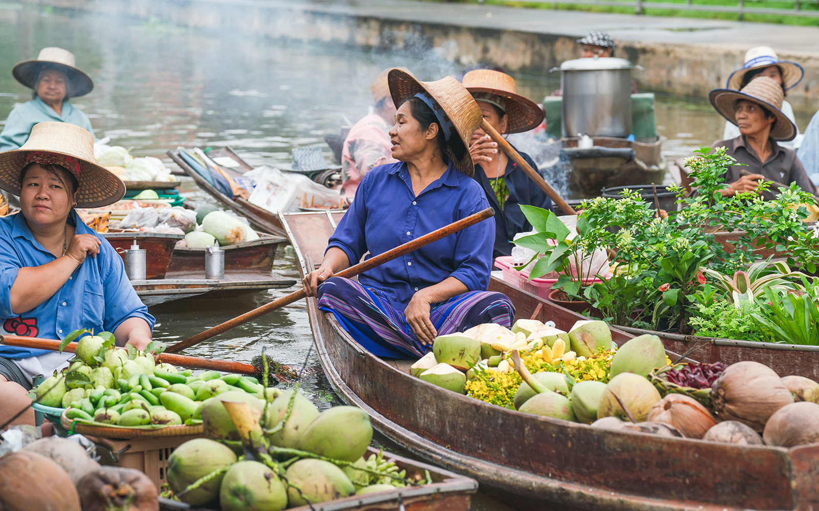 Damnoen Saduak Floating Market & World Heritage UNESCO Site Ayutthaya Full-Day Guided Tour