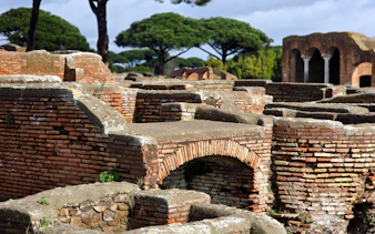 guidet tur i liten gruppe til ostia antica med inngangsbilletter-9