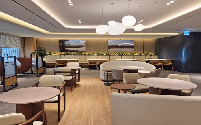 Skyhub Lounge seating area, East Wing, Terminal 1, Incheon International Airport.