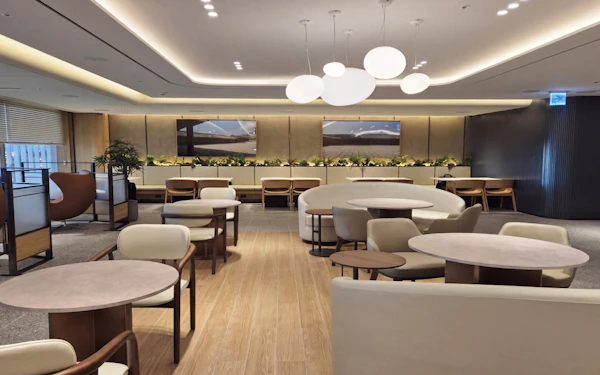 Seoul Incheon International Airport: SkyHub Lounge at East Wing Terminal 1