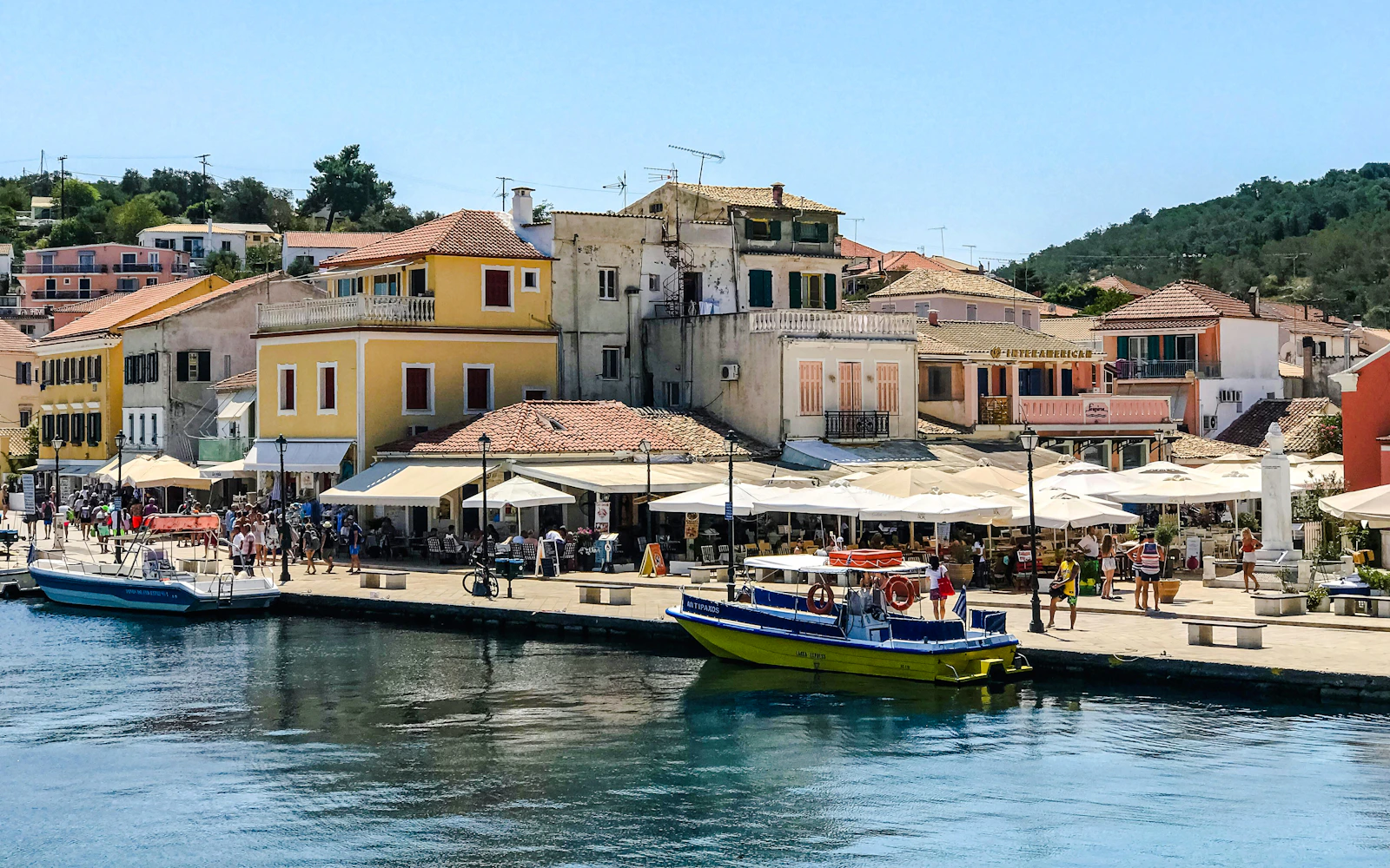 Kefalonia Day Trip: Assos Village, Fiskardo and Myrtos Beach Viewpoint Image 4