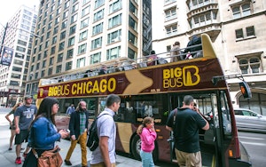 Autobus turistico Hop on Hop off a Chicago