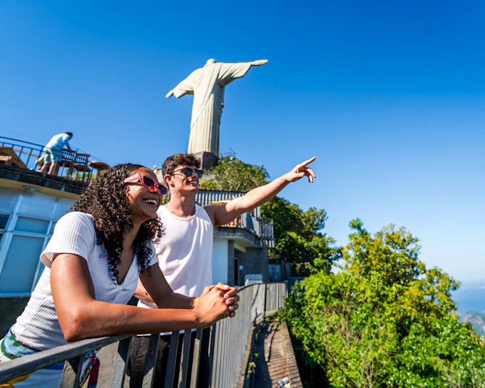 Full-Day Tour of Rio: Sugarloaf Mountain, Christ the Redeemer, Selarón Steps and More